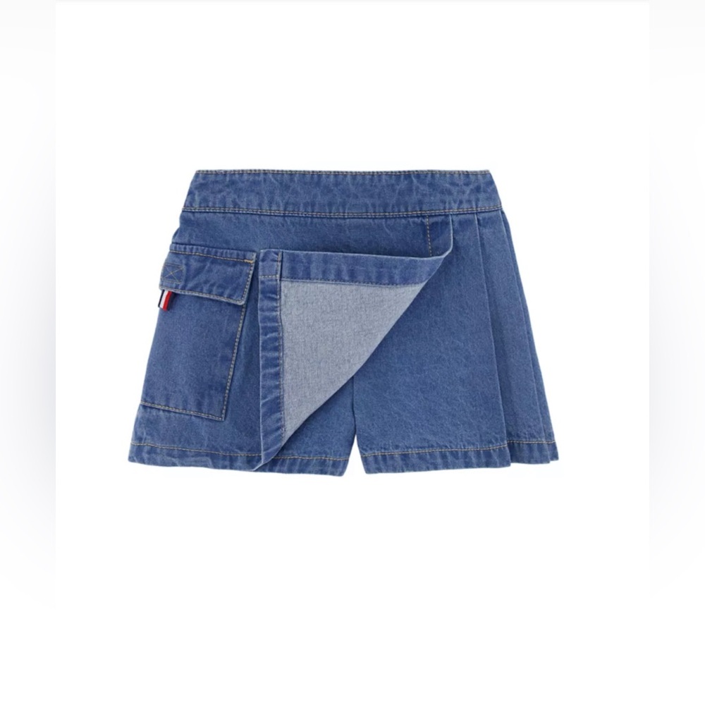 NWT Tommy Hilfiger Girls Denim Pleated Skirt